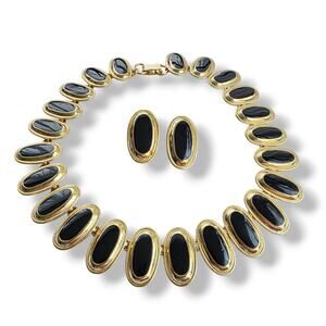Vintage Gold Tone Black Enamel Necklace Clip On Earring Set Oval Links Shape 16"